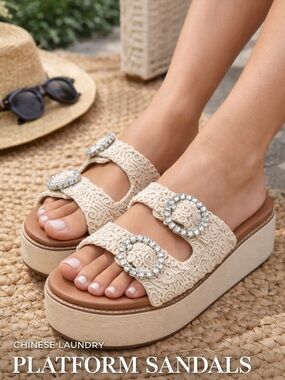 Chinese Laundry Crochet Slide Sandals Cream Rhinestone Buckle Platform Sz 8.5